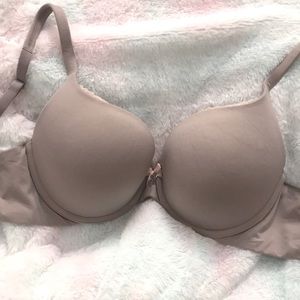 VICTORIA SECRET BRA 34D
